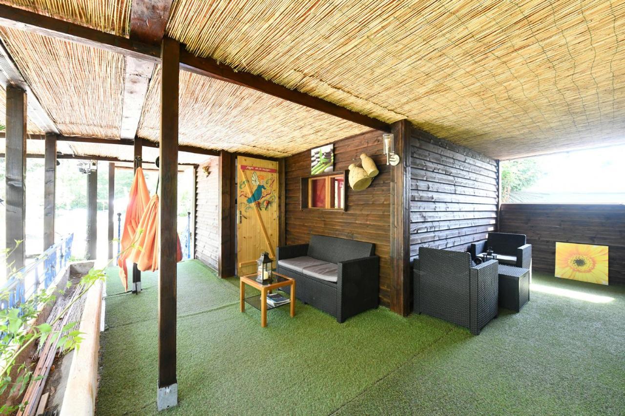 Bed and Breakfast L'Amarre Aux Anges Cormatin Exterior foto