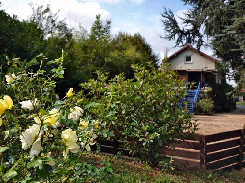 Bed and Breakfast L'Amarre Aux Anges Cormatin Exterior foto